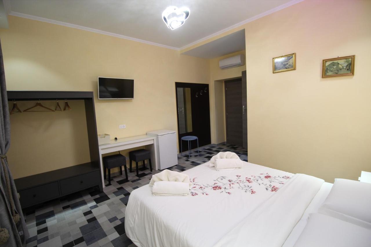 Quest House Lihong Otel Roma Dış mekan fotoğraf